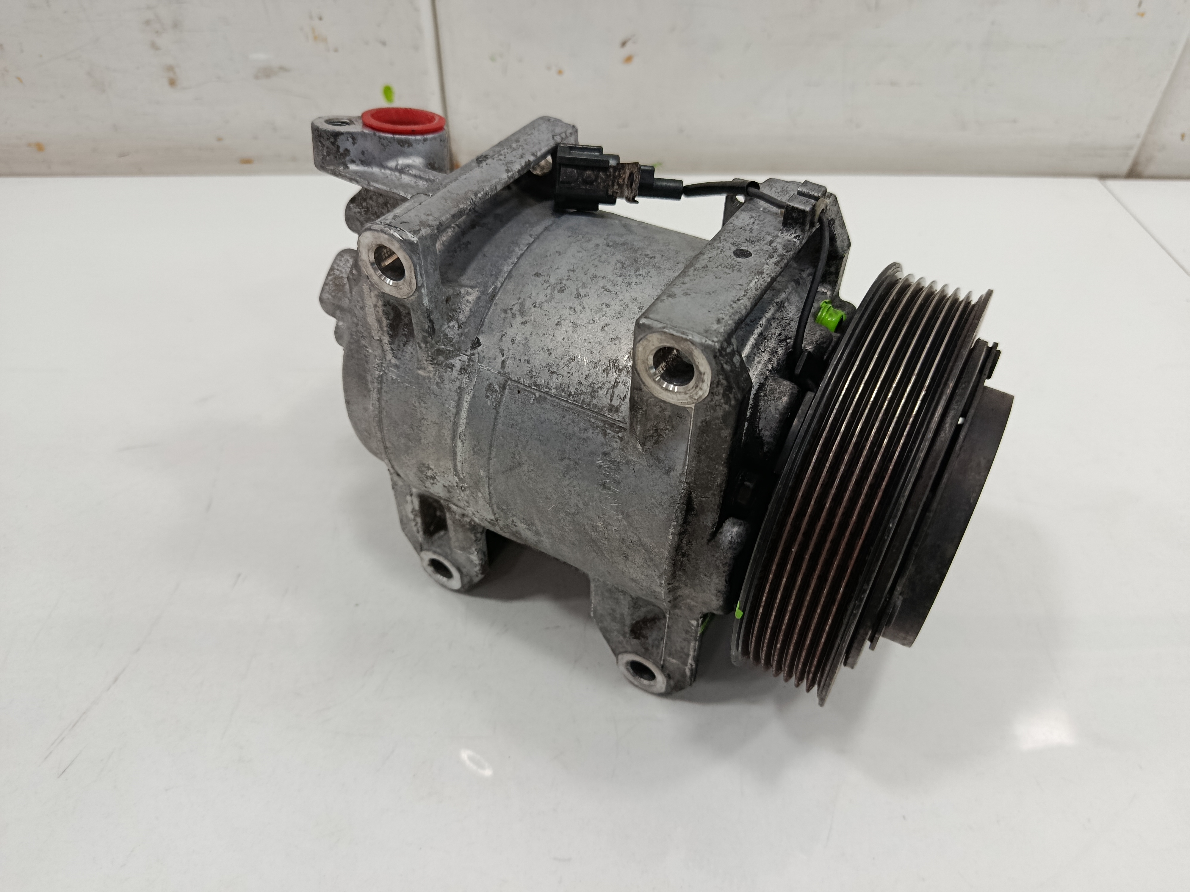 COMPRESOR AIRE ACONDICIONADO RENAULT MAXITY *