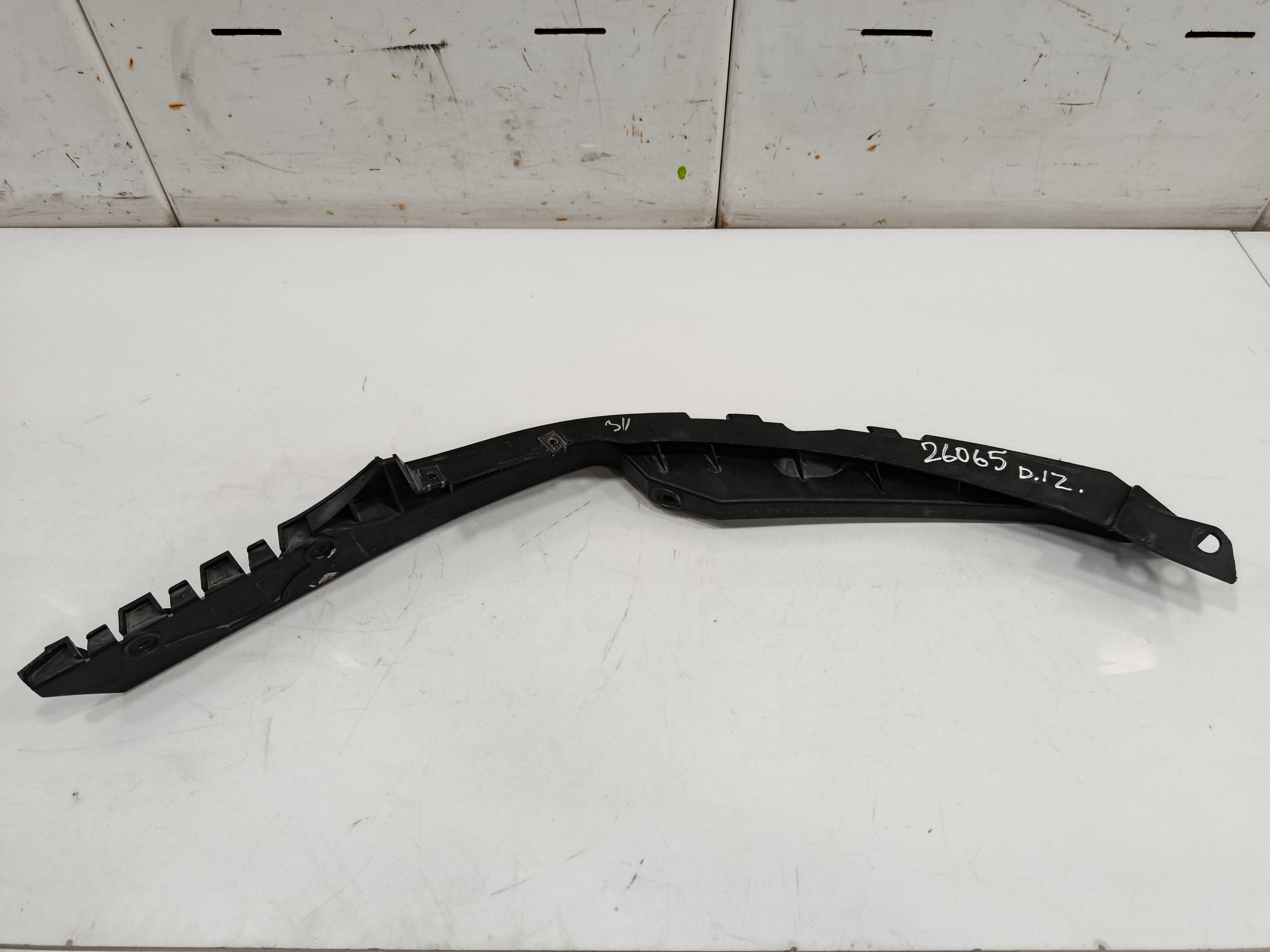 SOPORTE FARO IZQUIERDO SKODA OCTAVIA BERLINA (1Z3) Active