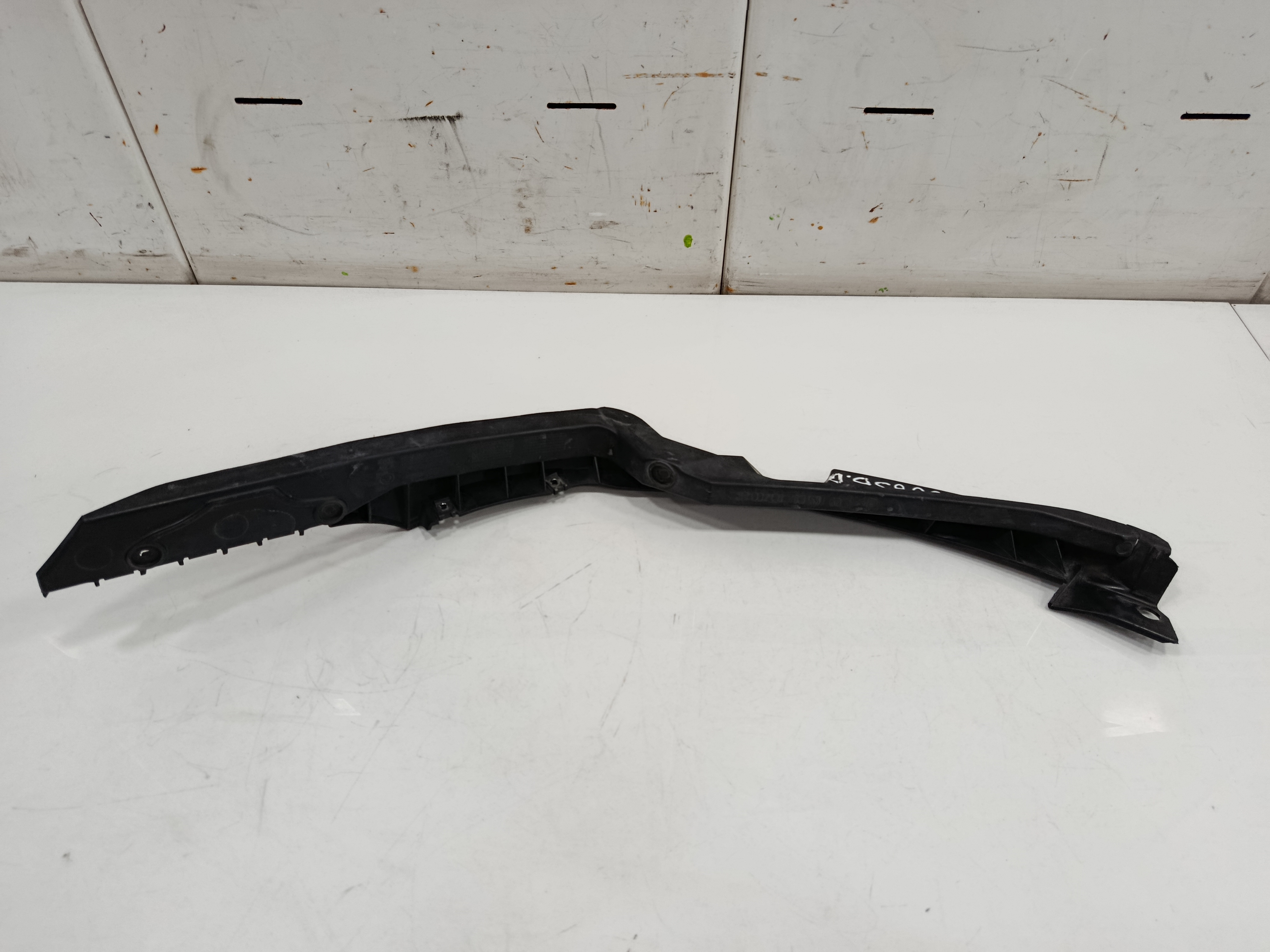 SOPORTE FARO DERECHO SKODA OCTAVIA BERLINA (1Z3) Active