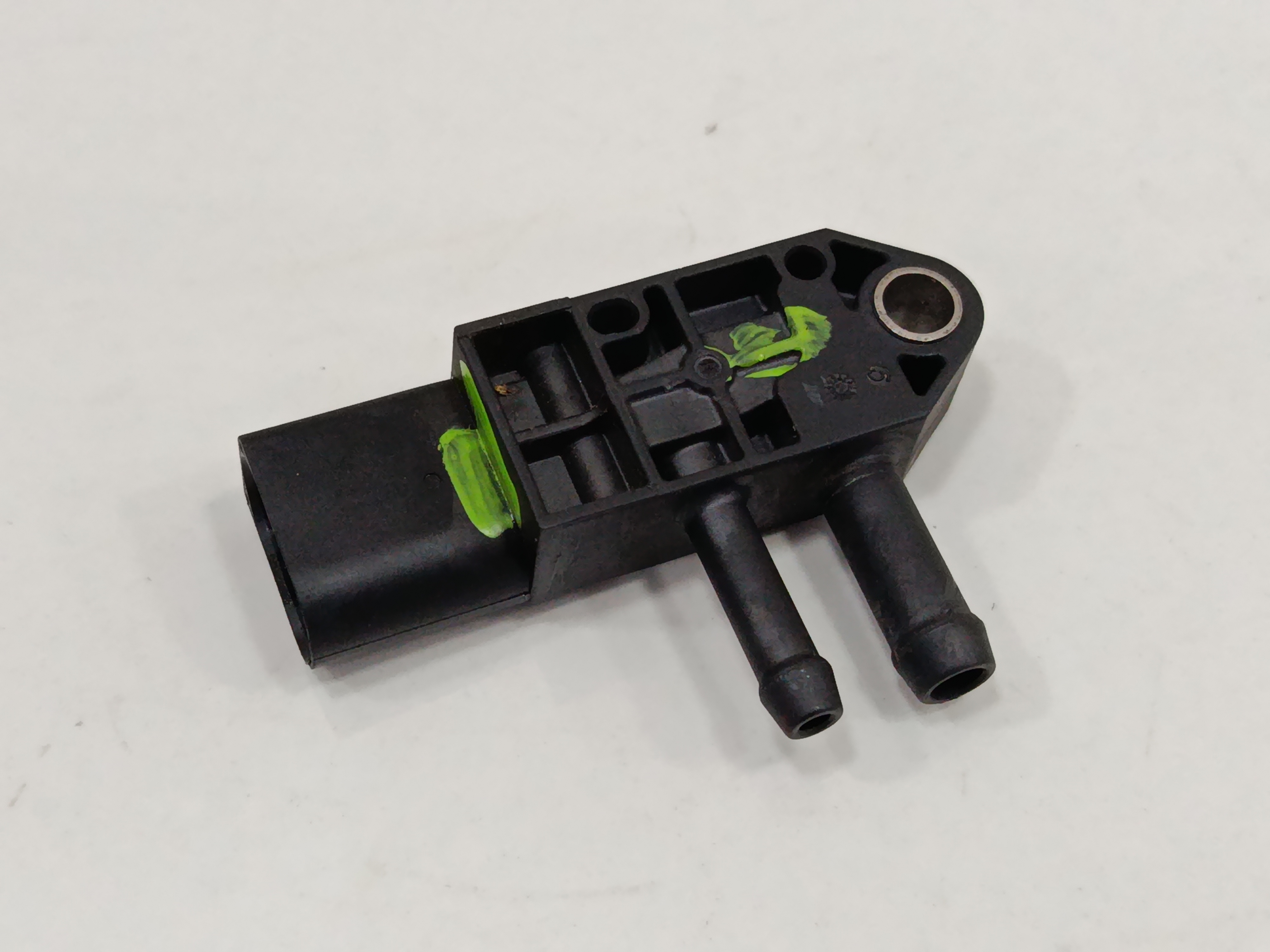 SENSOR PRESION AUDI Q3 (8U) 2.0 TDI (103kW) Advance