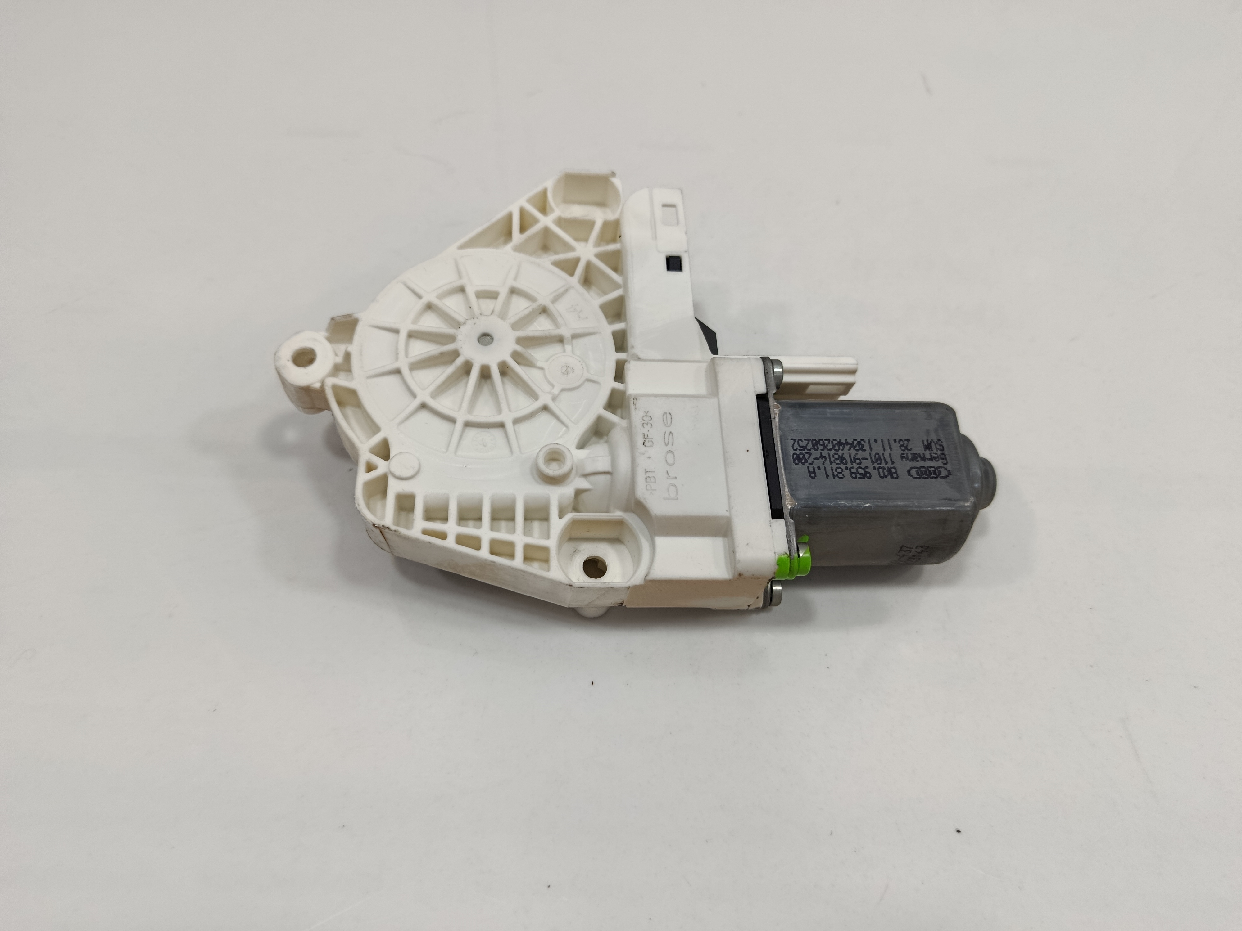 MOTOR ELEVALUNAS TRASERO IZQUIERDO AUDI Q3 (8U) 2.0 TDI (103kW) Advance