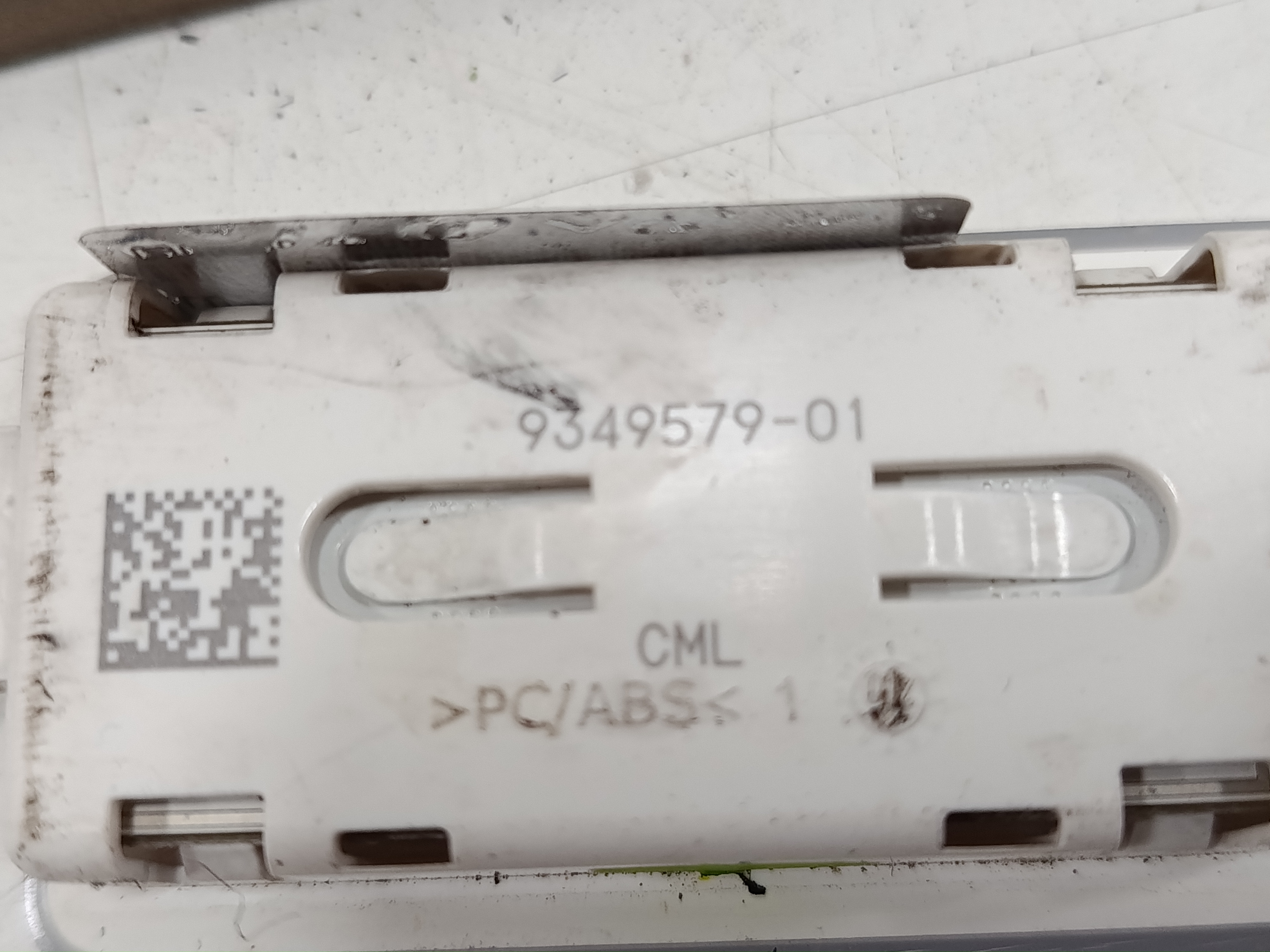 CAJA RELES / FUSIBLES VOLVO S80 BERLINA T6 Geartronic