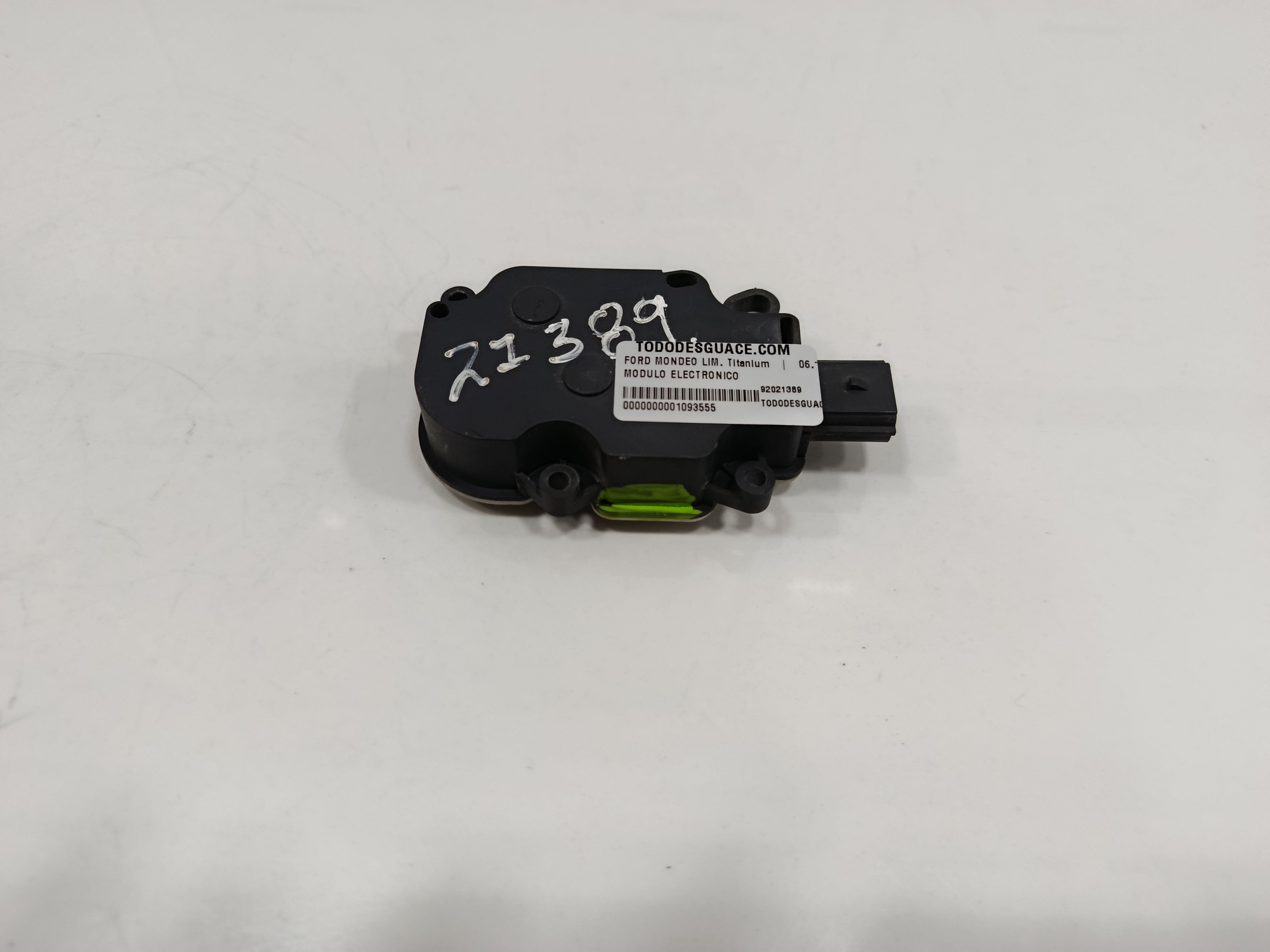 MANDO LIMPIA MERCEDES-BENZ SPRINTERII CAJA ABIERTA (DESDE 01.06) 309/311/313/315          CDI  (906.131/132/133/134/135/136)
