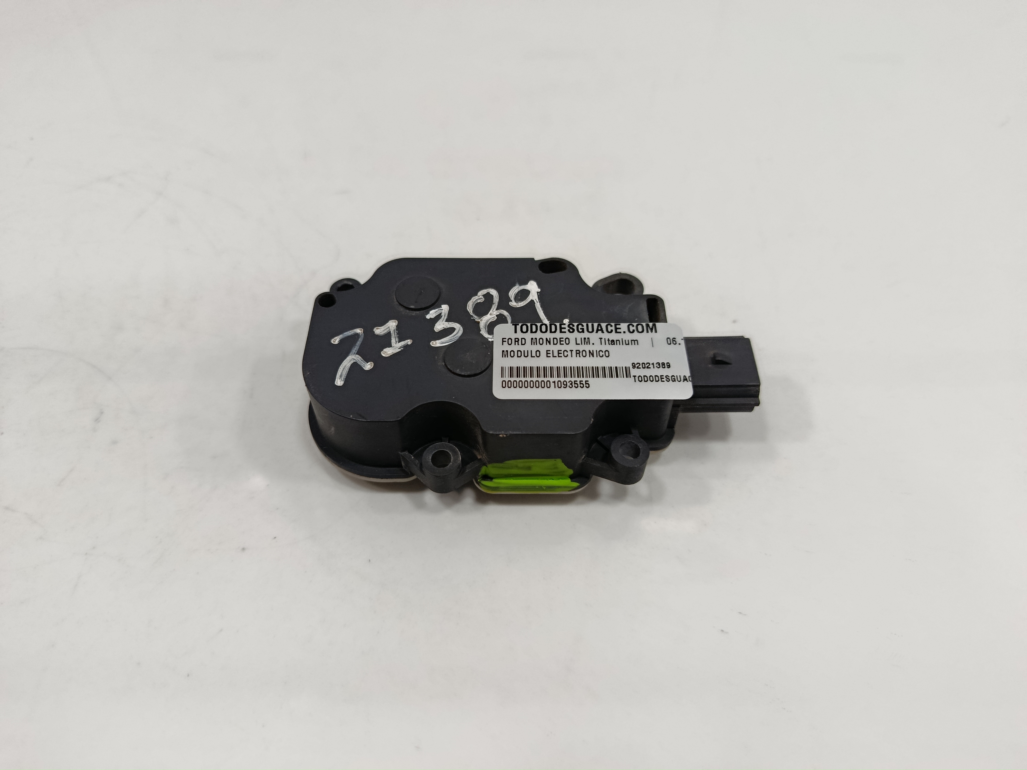 MANDO LIMPIA MERCEDES-BENZ SPRINTERII CAJA ABIERTA (DESDE 01.06) 309/311/313/315          CDI  (906.131/132/133/134/135/136)