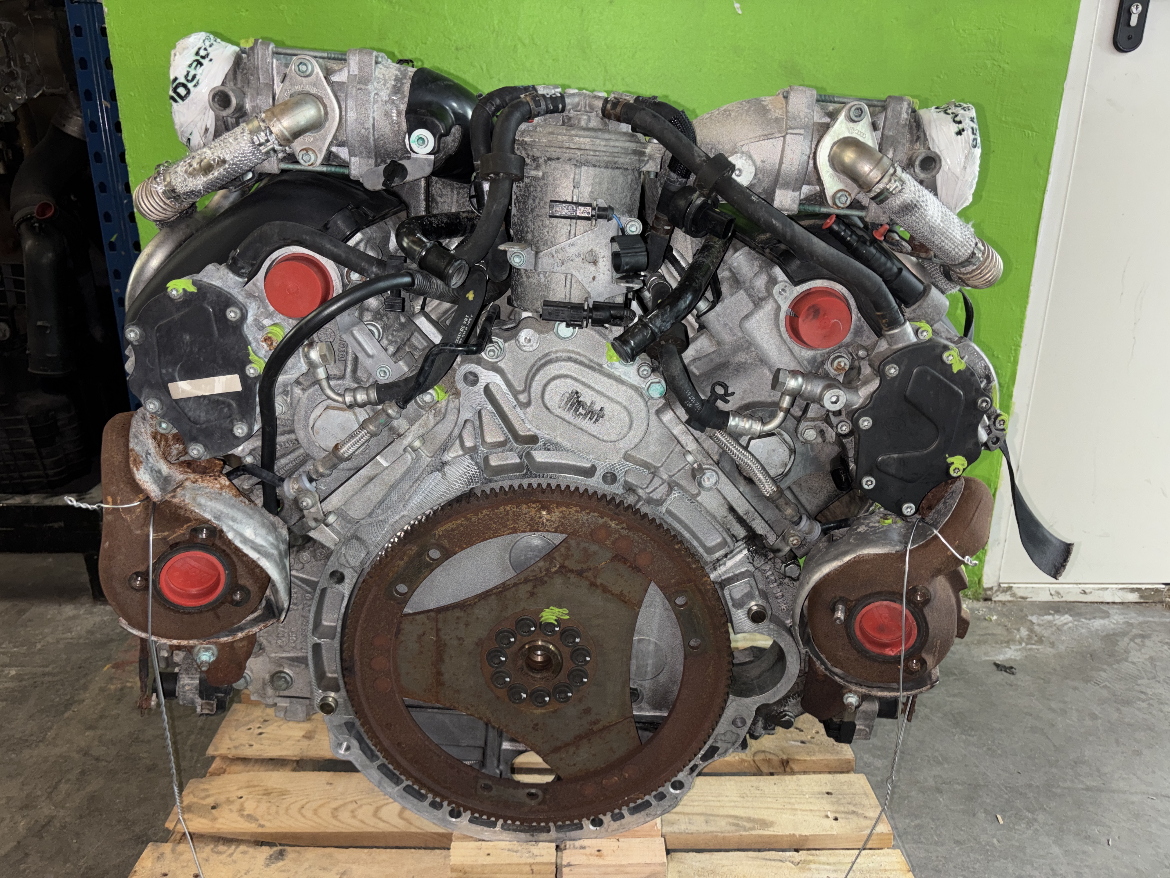 MOTOR COMPLETO VOLKSWAGEN TOUAREG (7LA) TDI V10