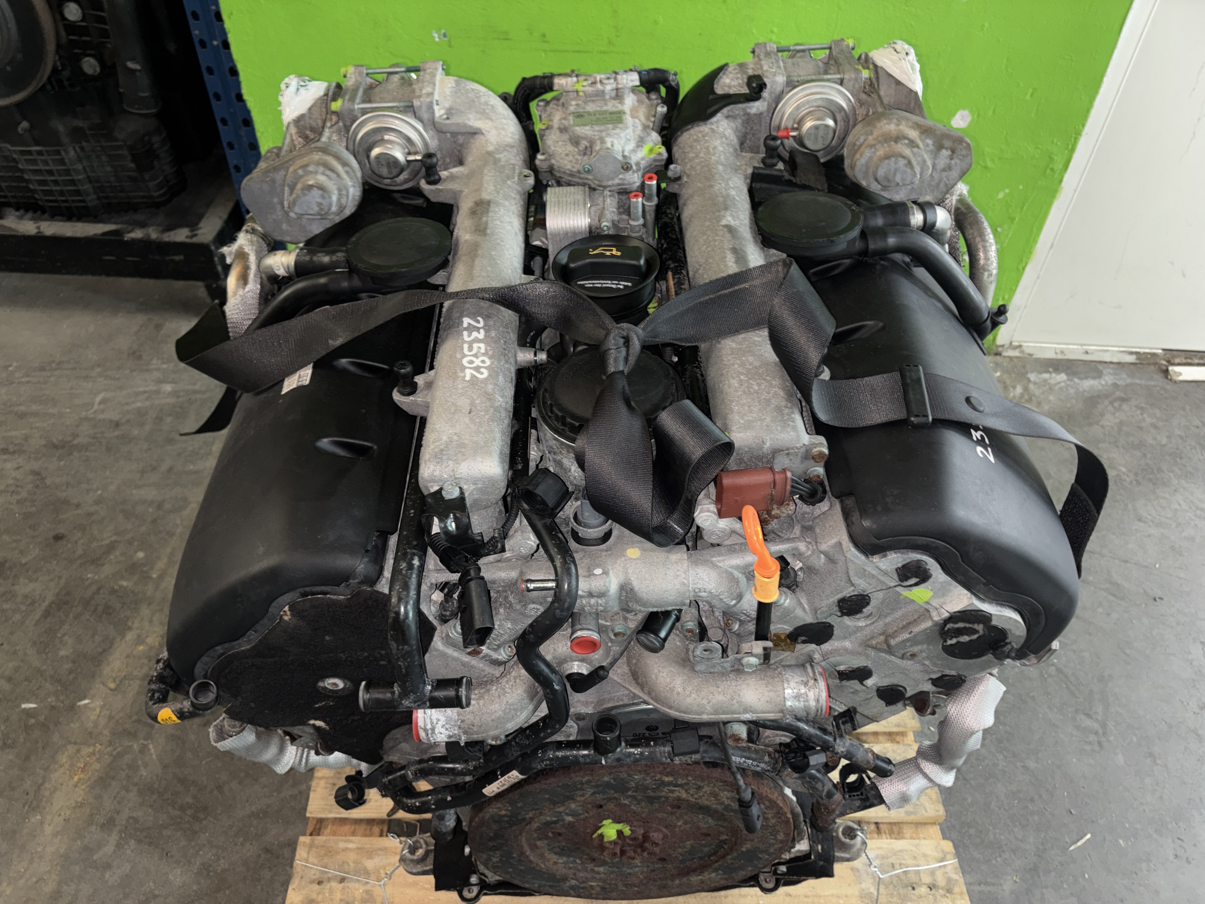MOTOR COMPLETO VOLKSWAGEN TOUAREG (7LA) TDI V10