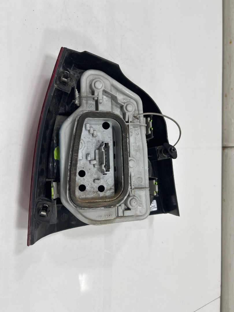 SOPORTE PARAGOLPES TRASERO TOYOTA COROLLA (E21) HYBRID STYLE