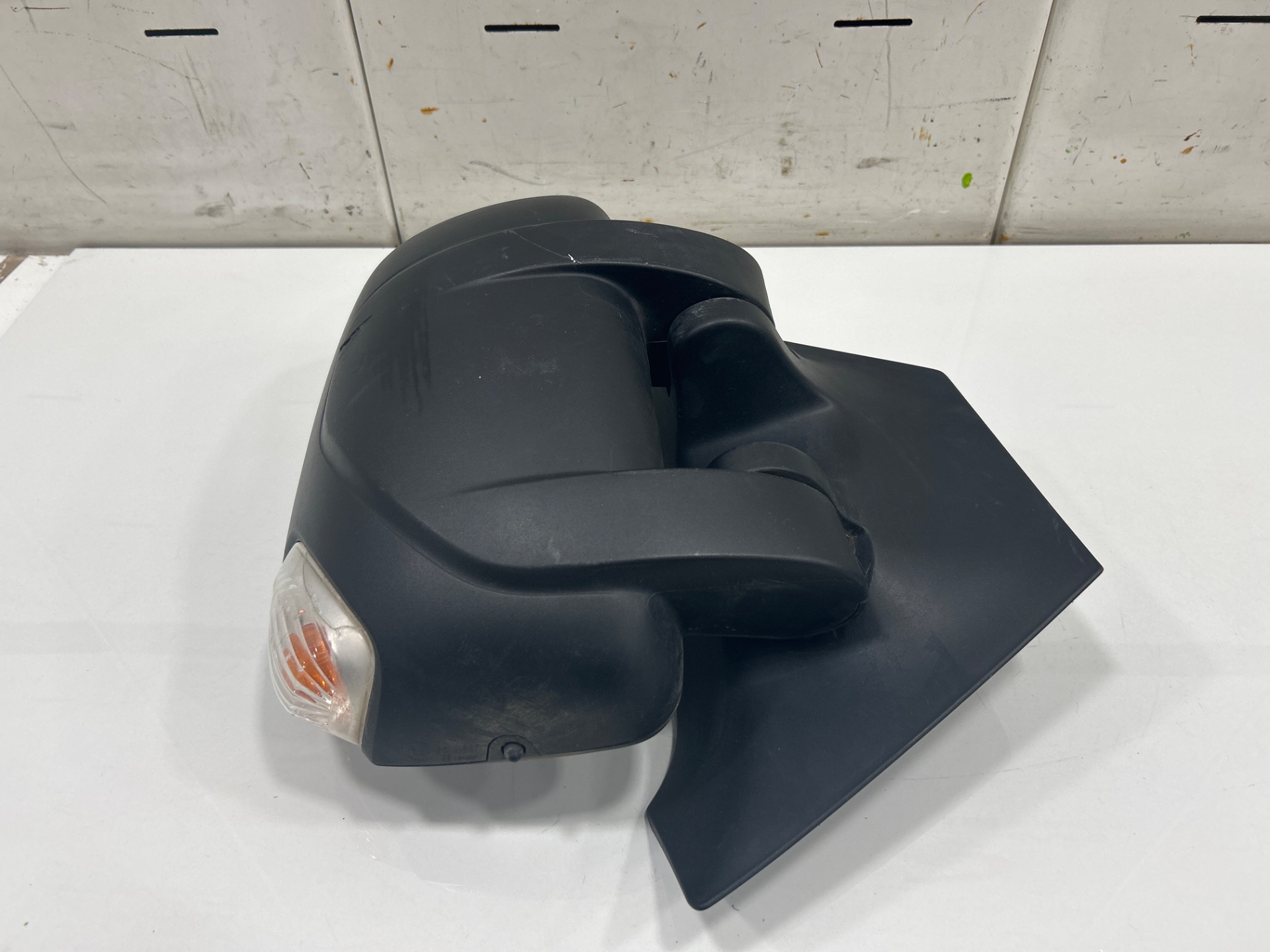 BRAZO LIMPIA SKODA OCTAVIA COMBI (5E5) *