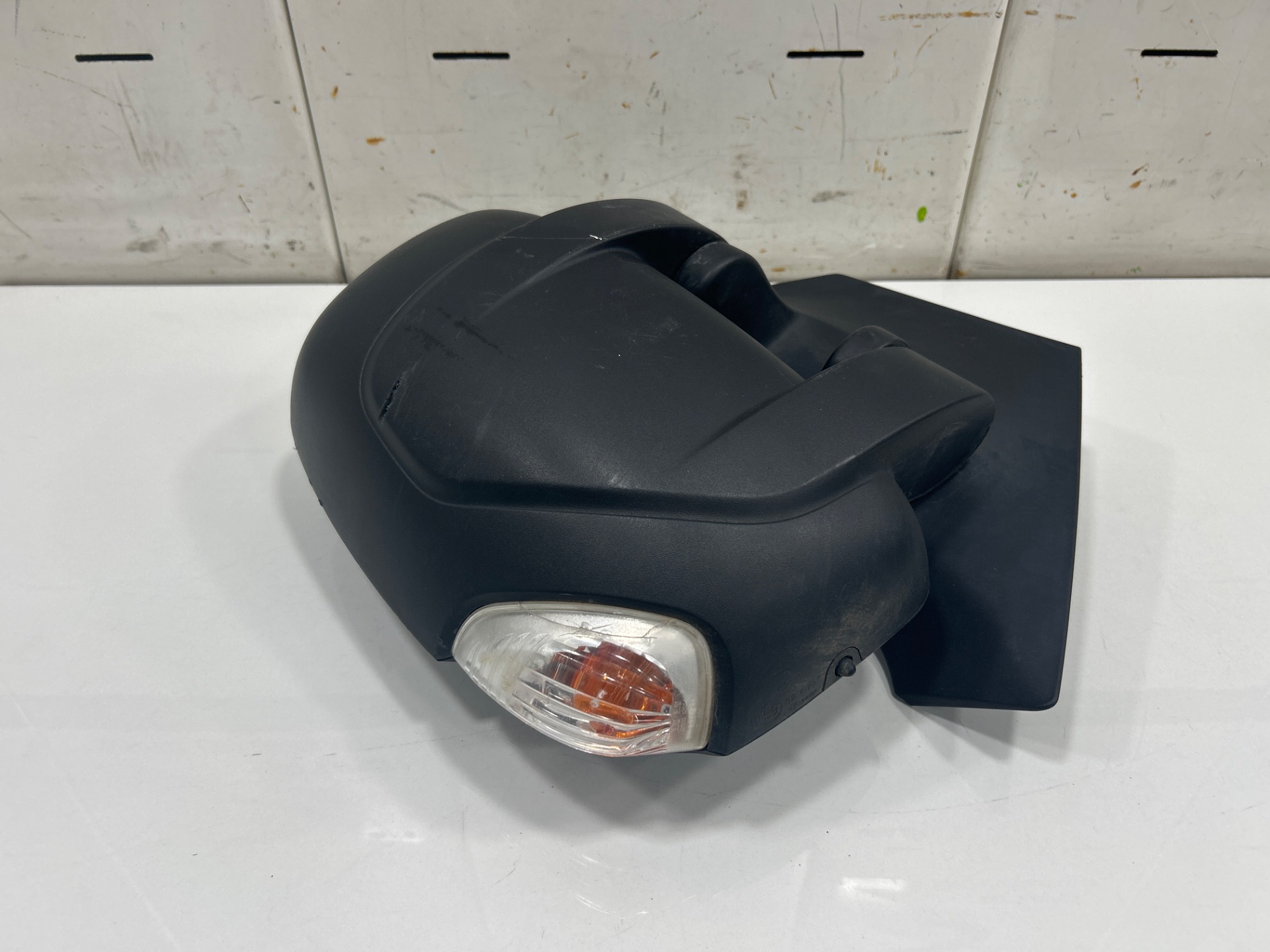 BRAZO LIMPIA SKODA OCTAVIA COMBI (5E5) *