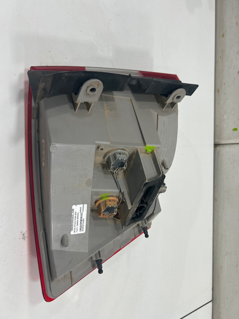 FARO IZQUIERDO SKODA OCTAVIA COMBI (5E5) *