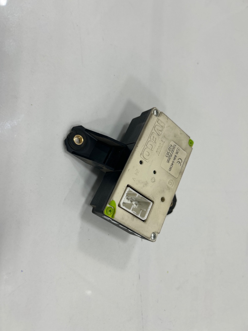 CAJA PRECALENTAMIENTO RENAULT MASTER KIPPER L2H1 3,5t