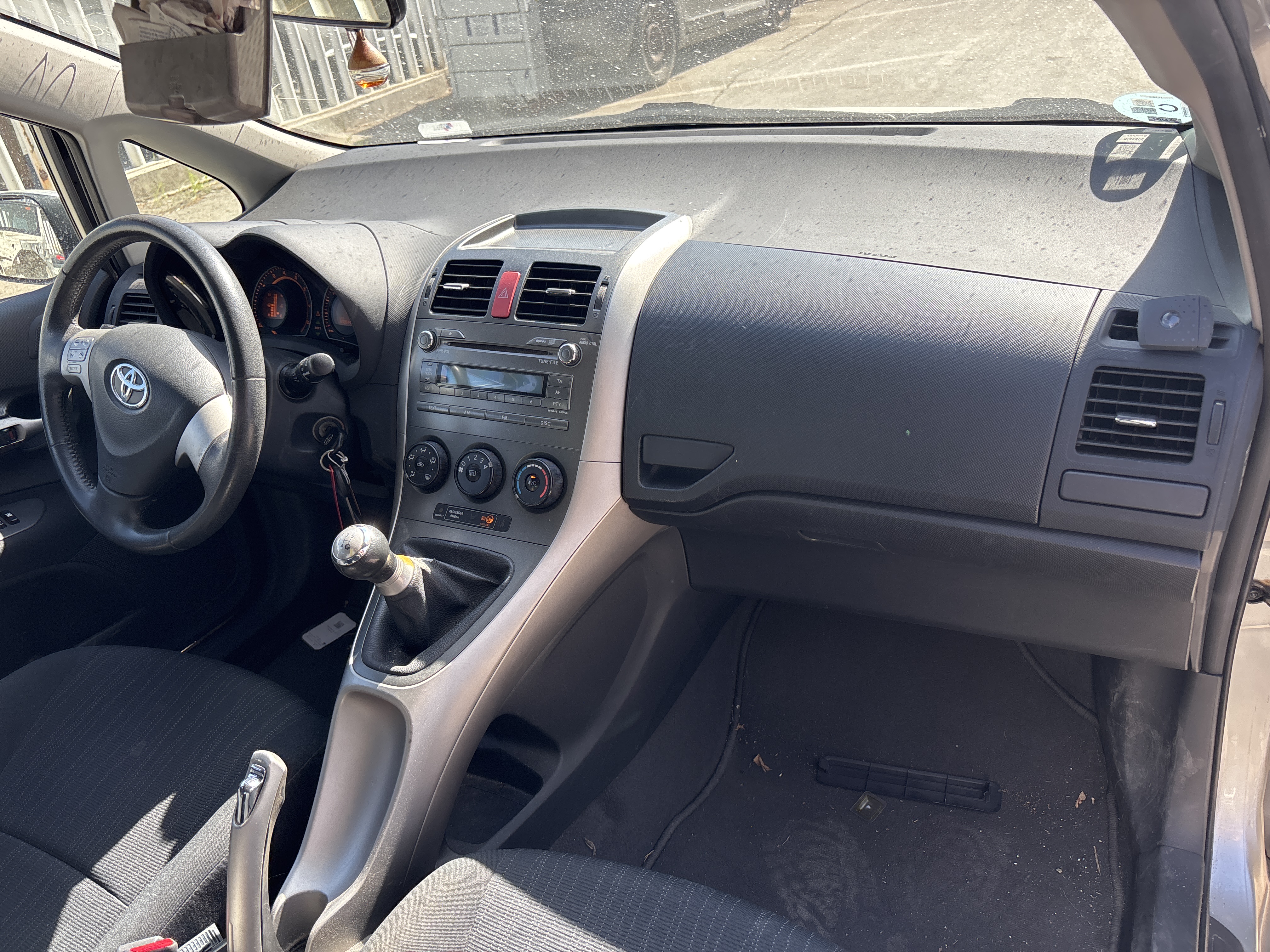TOYOTA AURIS 1.4 16V CAT Motor 1,4 Ltr. - 71 kW 16V CAT